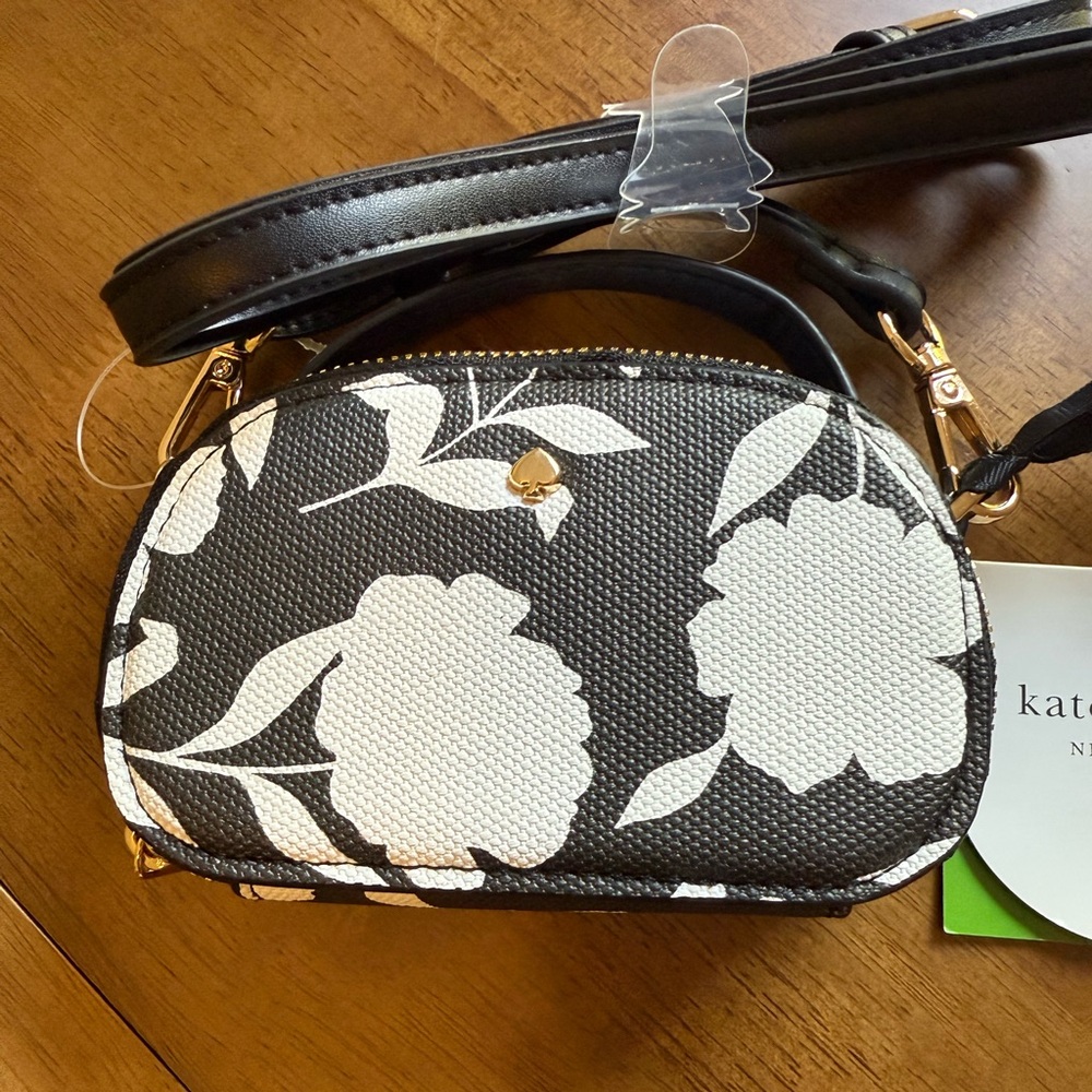 NWT Classic Rose Mini Crossbody Bag - kate spade new york x Target Black/White - Picture 8 of 12